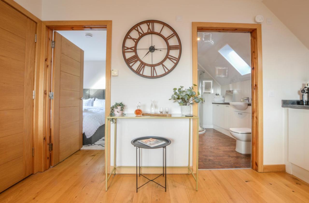 Rowan Tree Apartment - A Modern, Quiet Hideaway With Sweeping Views Across Oban Exteriér fotografie